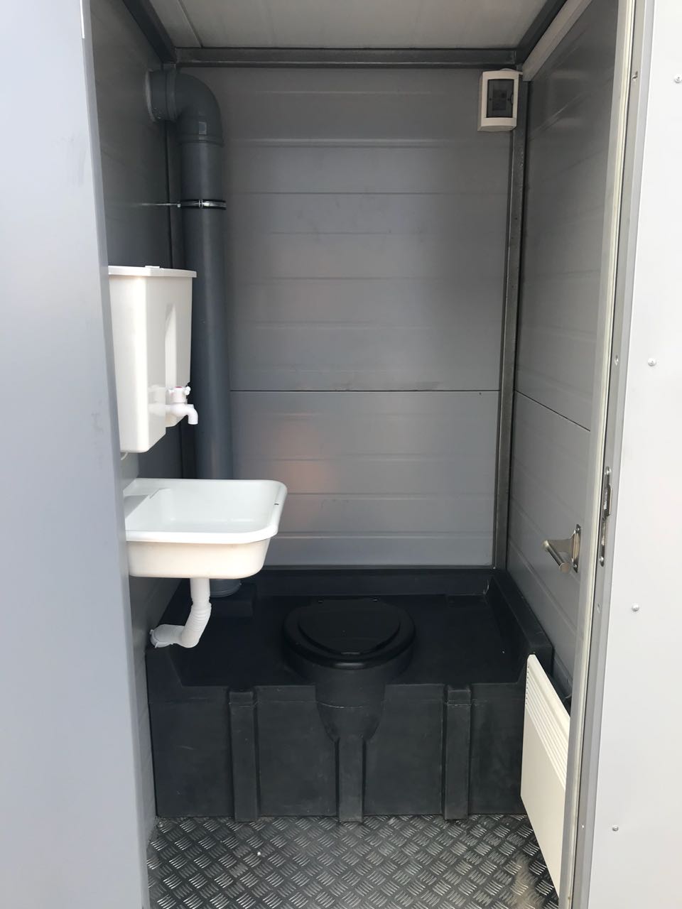Теплая туалетная кабина ЭКОС-1 (фото 2) в Ивантеевке